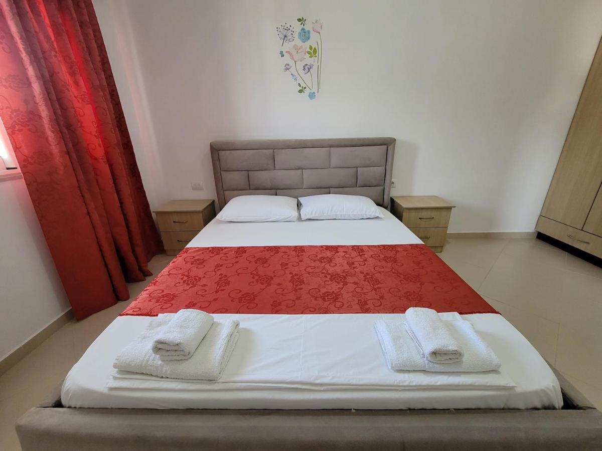 Vila Mario Aparthotel Ksamil Buitenkant foto