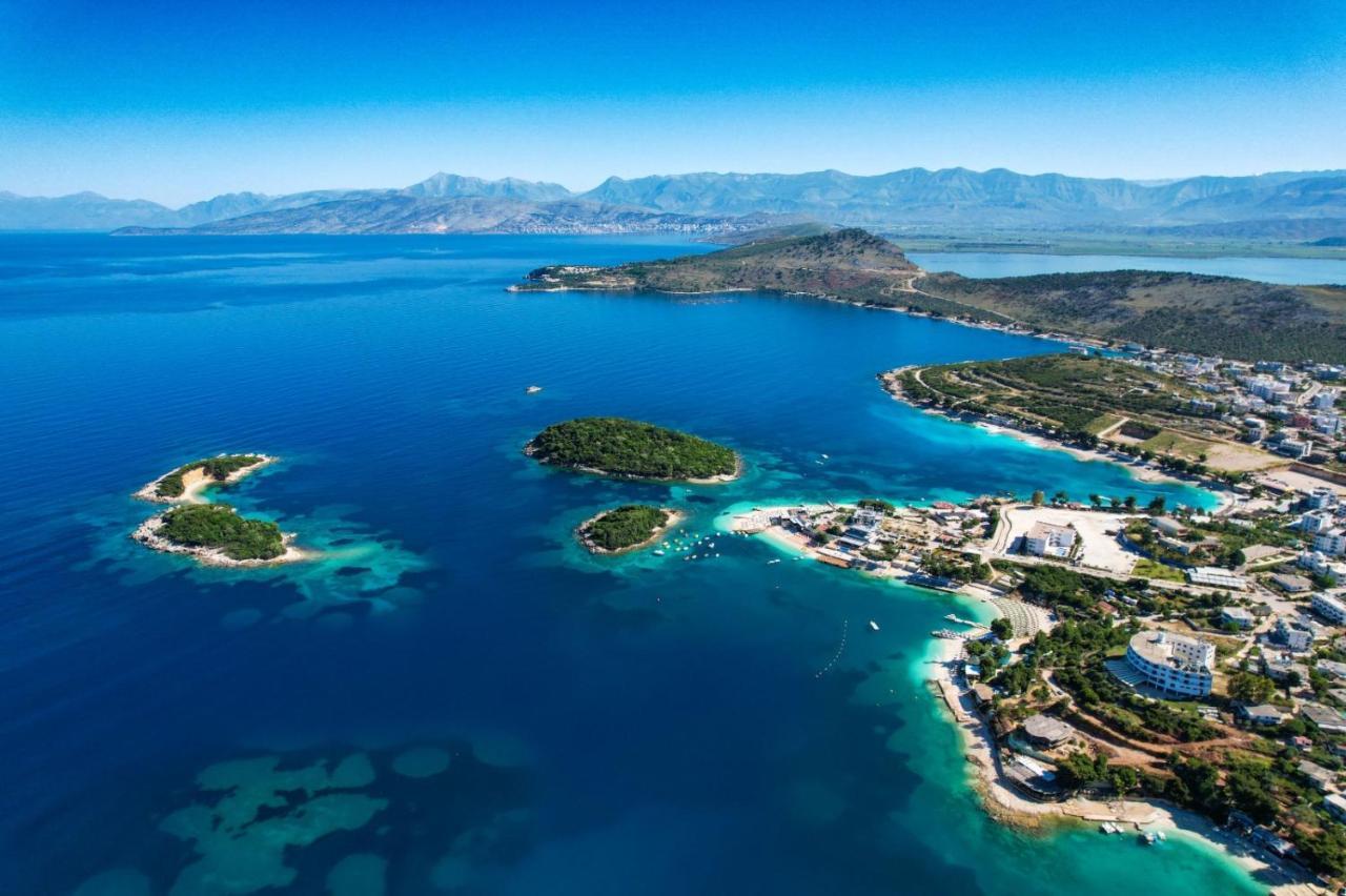 Vila Mario Aparthotel Ksamil Buitenkant foto