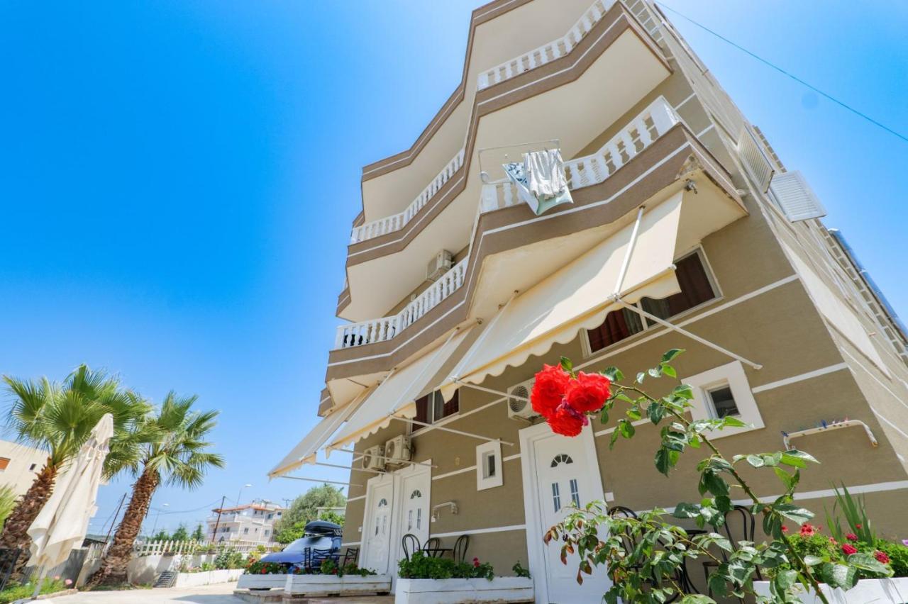 Vila Mario Aparthotel Ksamil Buitenkant foto